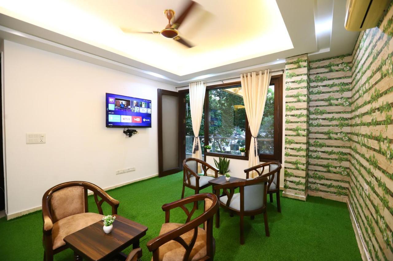 Hotel Nature View Green Park Metro Couple Friendly New Delhi Exterior photo