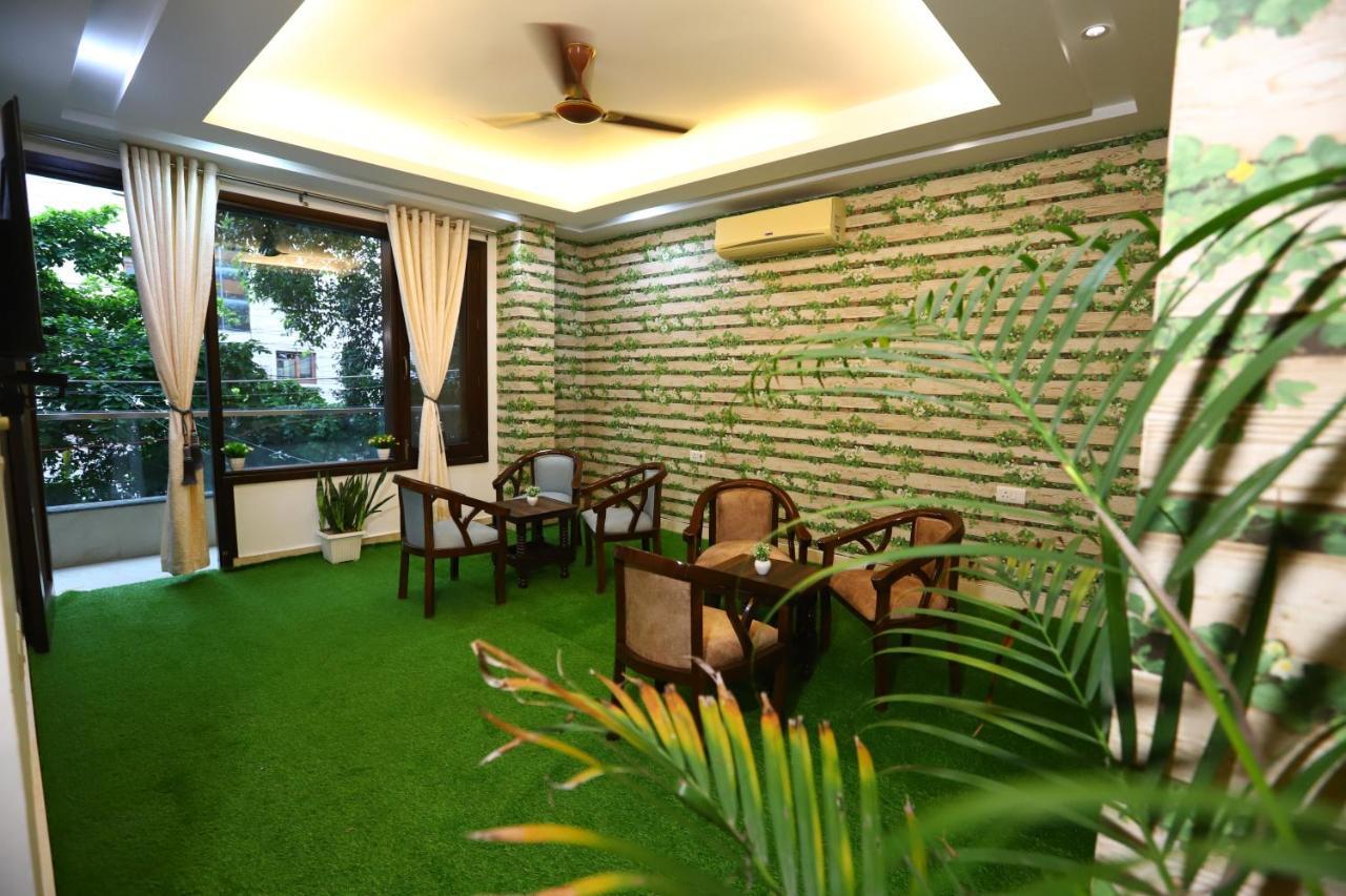 Hotel Nature View Green Park Metro Couple Friendly New Delhi Exterior photo